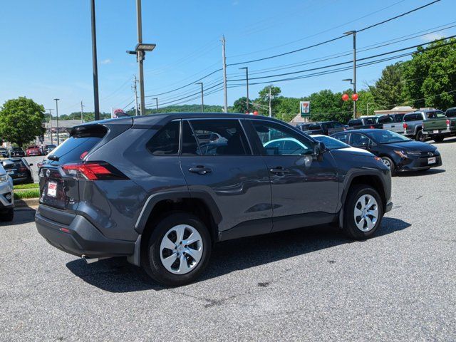 2022 Toyota RAV4 LE