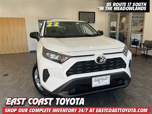 2022 Toyota RAV4 LE