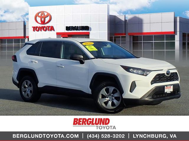 2022 Toyota RAV4 LE