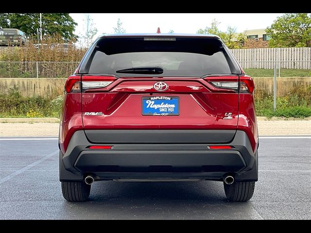 2022 Toyota RAV4 LE