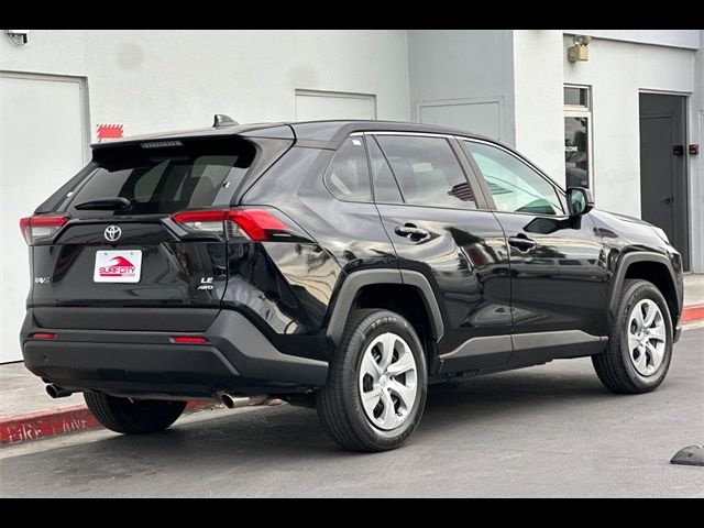 2022 Toyota RAV4 LE