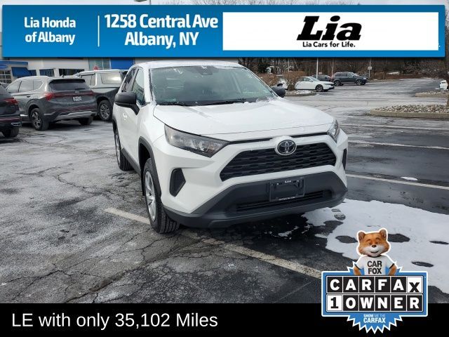 2022 Toyota RAV4 LE