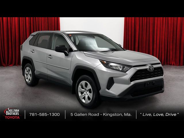 2022 Toyota RAV4 LE