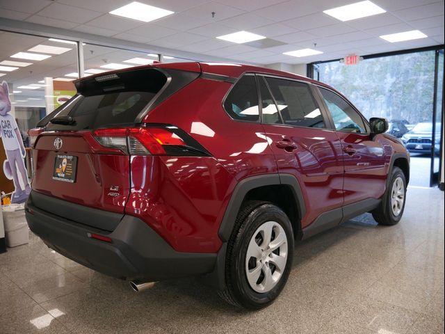 2022 Toyota RAV4 LE