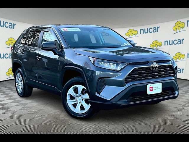 2022 Toyota RAV4 LE