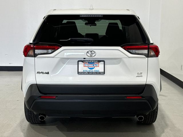 2022 Toyota RAV4 LE