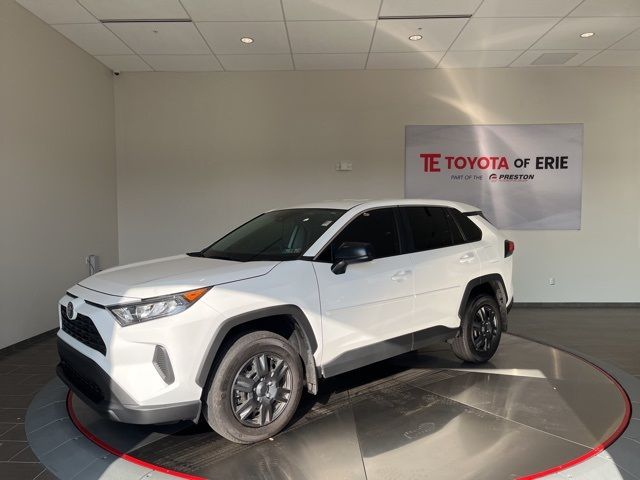 2022 Toyota RAV4 LE