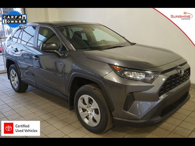 2022 Toyota RAV4 LE