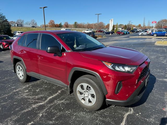 2022 Toyota RAV4 LE