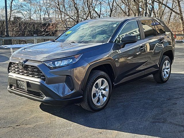 2022 Toyota RAV4 LE