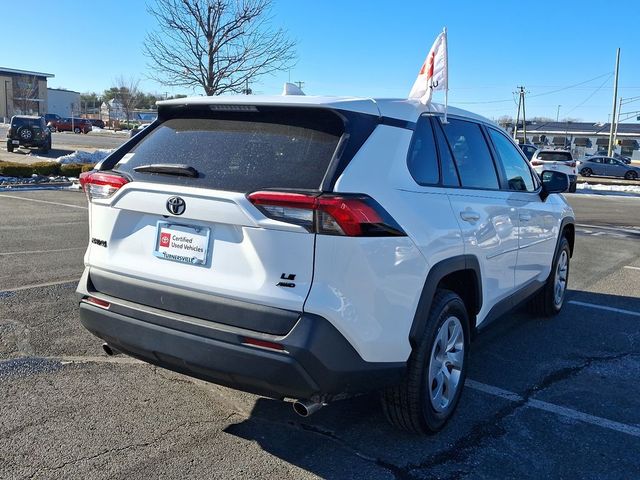 2022 Toyota RAV4 LE