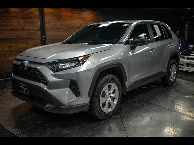 2022 Toyota RAV4 LE