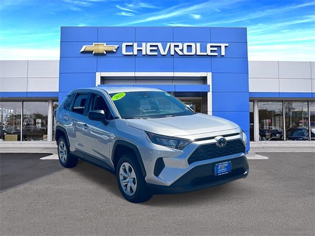 2022 Toyota RAV4 LE