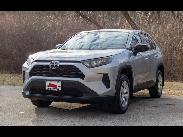 2022 Toyota RAV4 LE