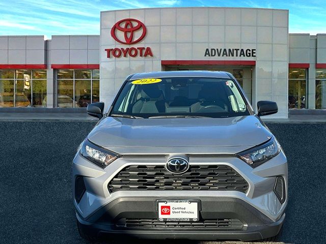 2022 Toyota RAV4 LE