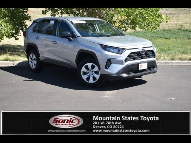 2022 Toyota RAV4 LE