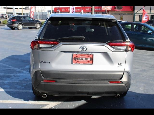 2022 Toyota RAV4 LE