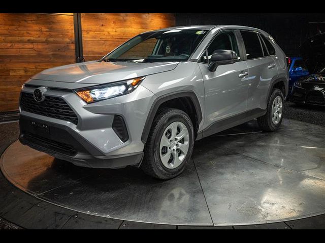 2022 Toyota RAV4 LE