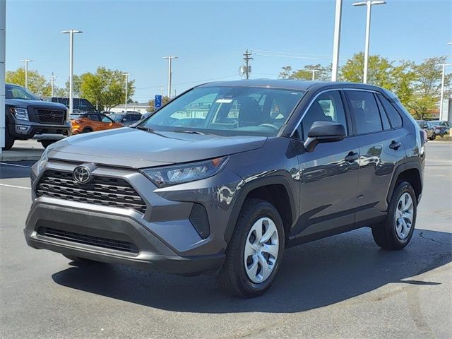 2022 Toyota RAV4 LE