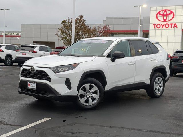 2022 Toyota RAV4 LE