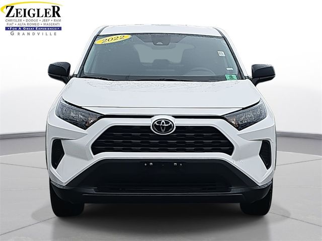 2022 Toyota RAV4 LE