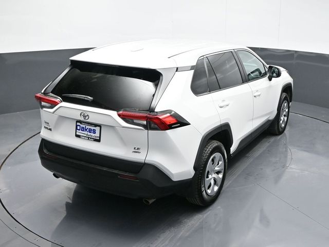 2022 Toyota RAV4 LE