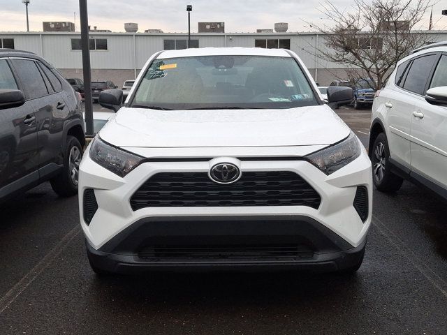 2022 Toyota RAV4 LE