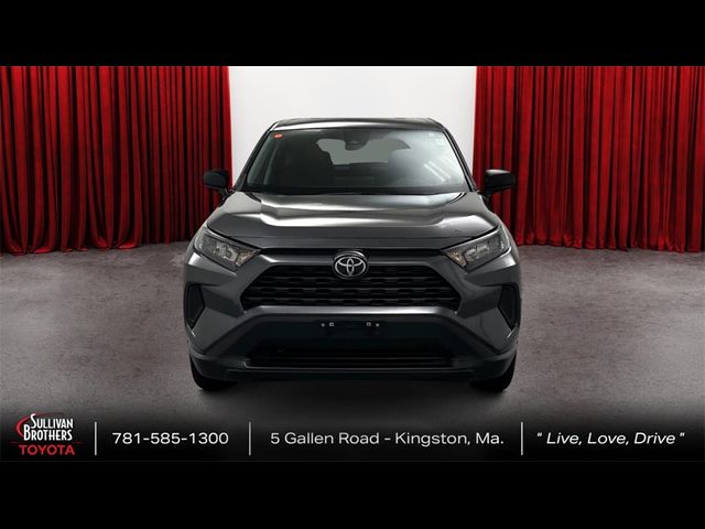 2022 Toyota RAV4 LE