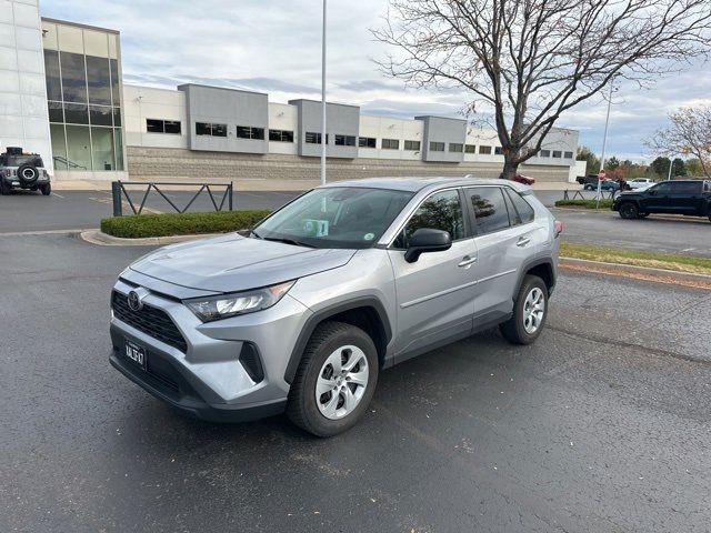 2022 Toyota RAV4 LE