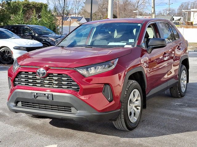 2022 Toyota RAV4 LE