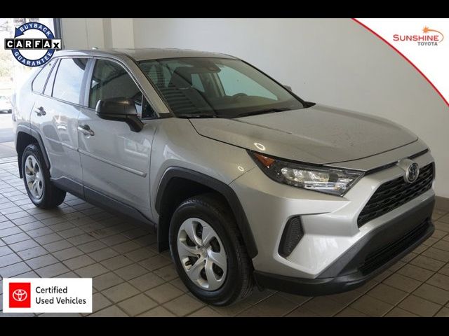 2022 Toyota RAV4 LE