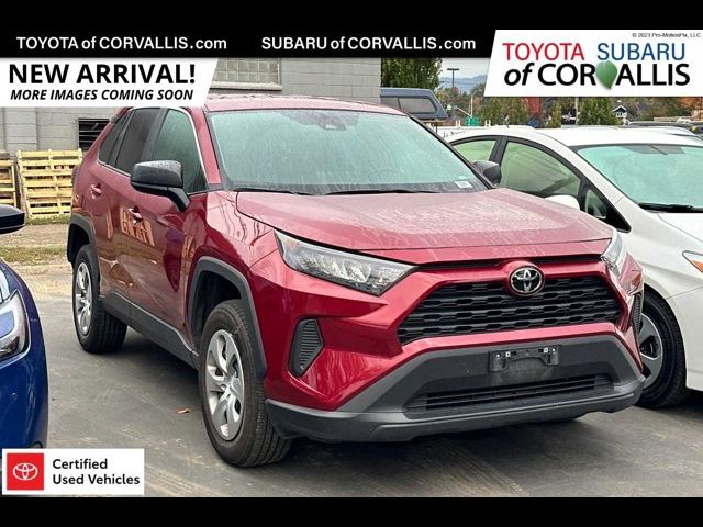 2022 Toyota RAV4 LE