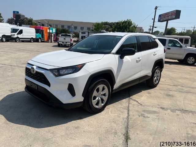 2022 Toyota RAV4 LE