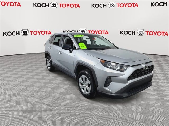 2022 Toyota RAV4 LE