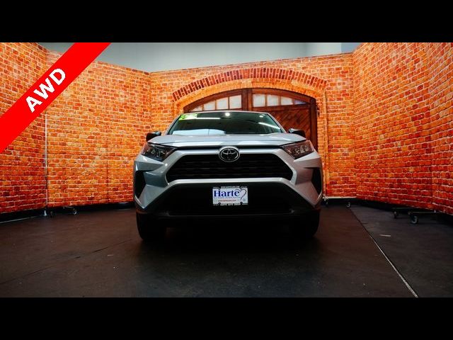 2022 Toyota RAV4 LE