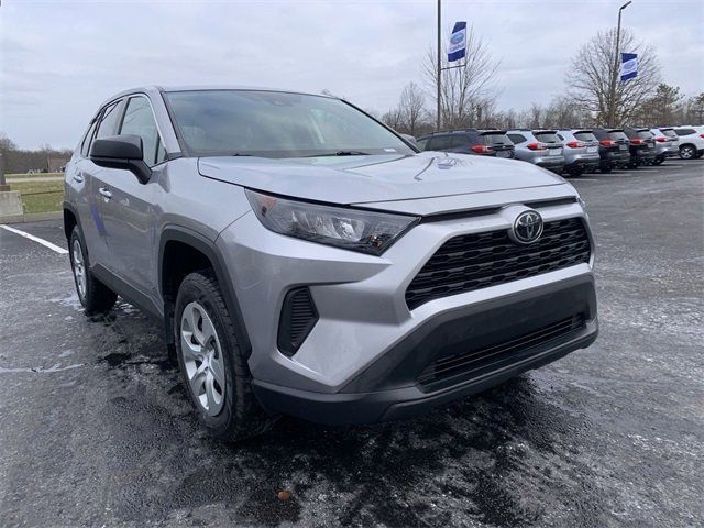 2022 Toyota RAV4 LE