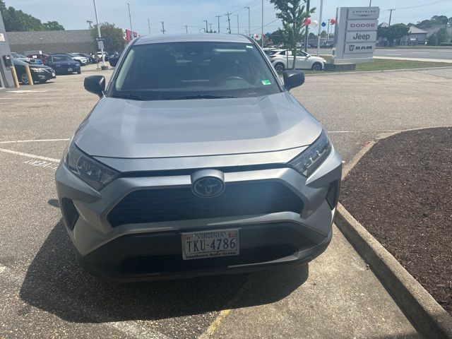 2022 Toyota RAV4 LE