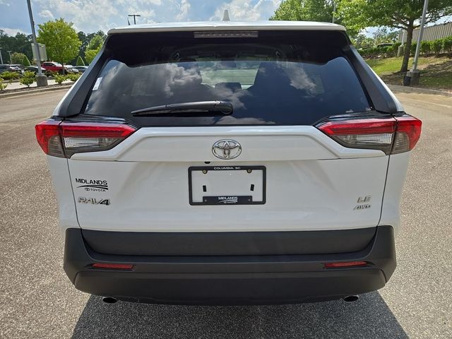 2022 Toyota RAV4 LE