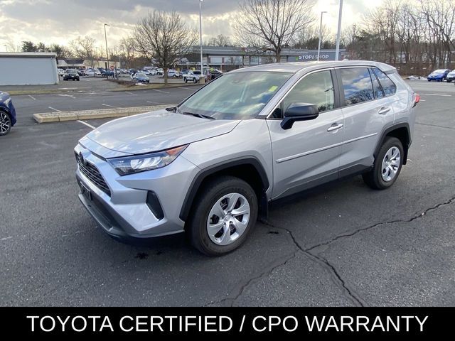 2022 Toyota RAV4 LE