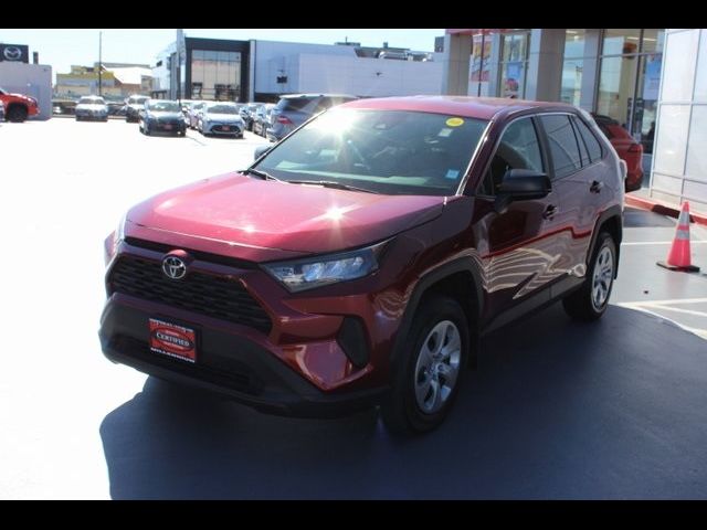 2022 Toyota RAV4 LE