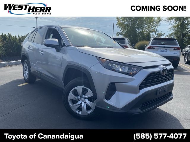 2022 Toyota RAV4 LE