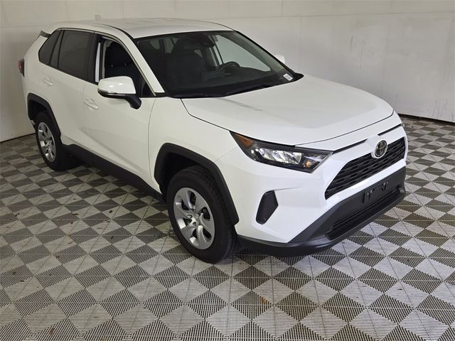 2022 Toyota RAV4 LE