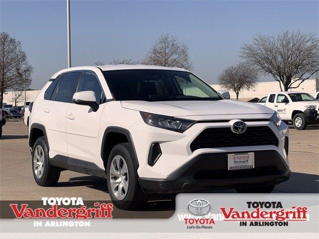 2022 Toyota RAV4 LE