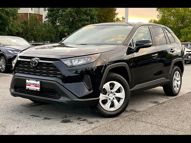 2022 Toyota RAV4 LE