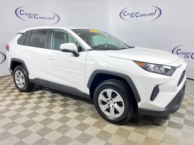 2022 Toyota RAV4 LE