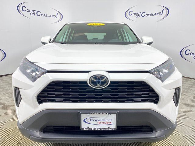 2022 Toyota RAV4 LE