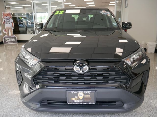 2022 Toyota RAV4 LE