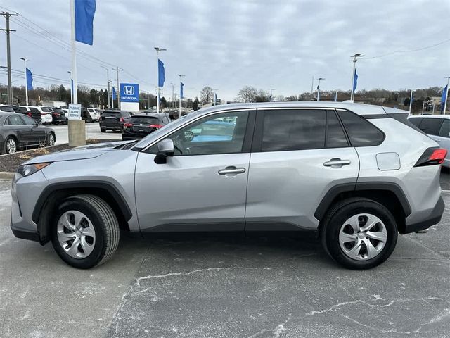 2022 Toyota RAV4 LE