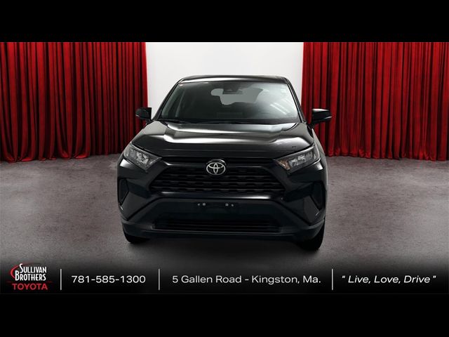 2022 Toyota RAV4 LE