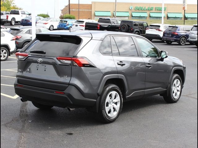 2022 Toyota RAV4 LE